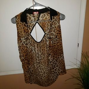 ❤Leopard Print Button Up Tank Top